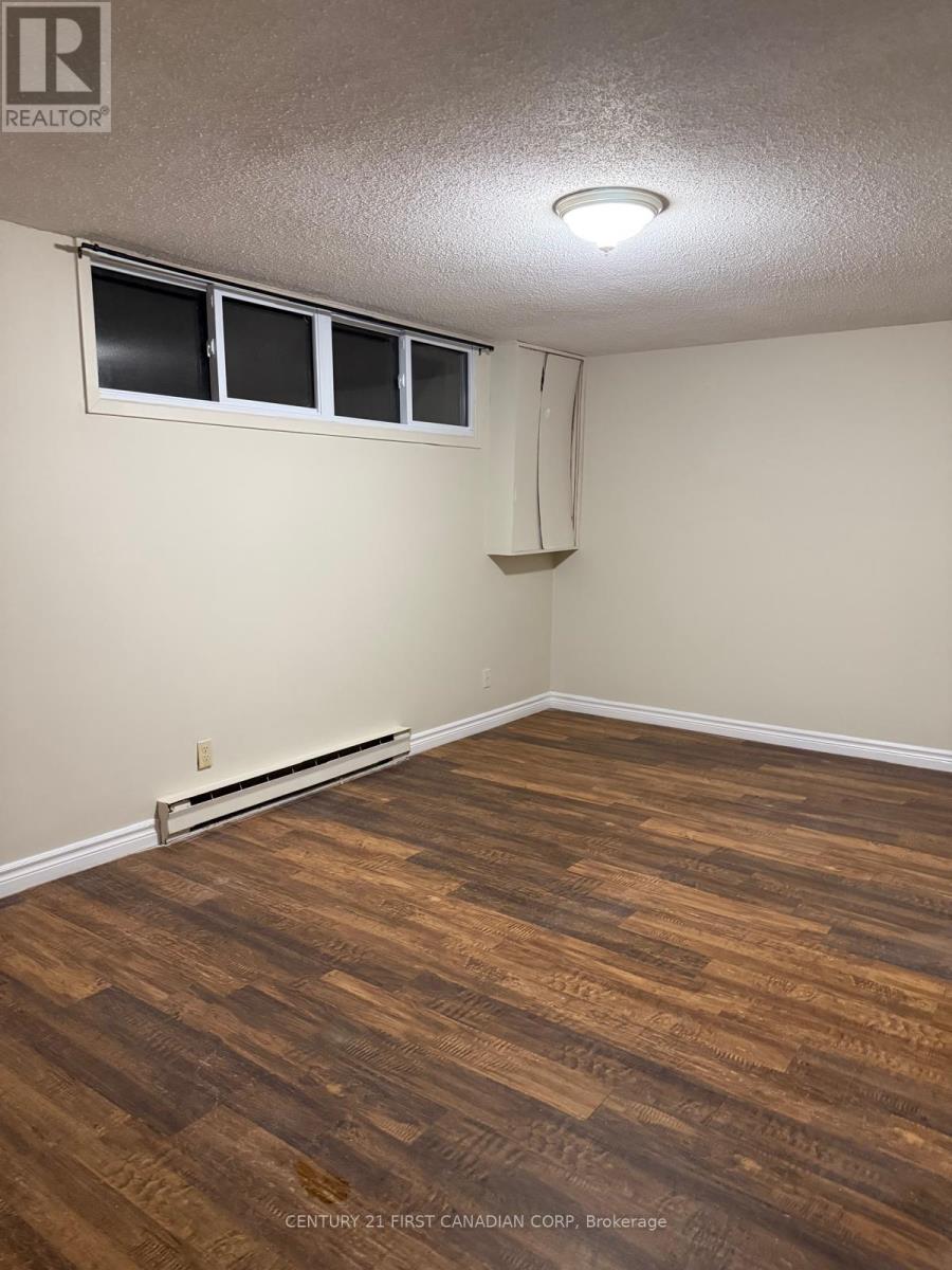 39 - 135 Belmont Drive, London South, Ontario  N6J 4J3 - Photo 5 - X12902442