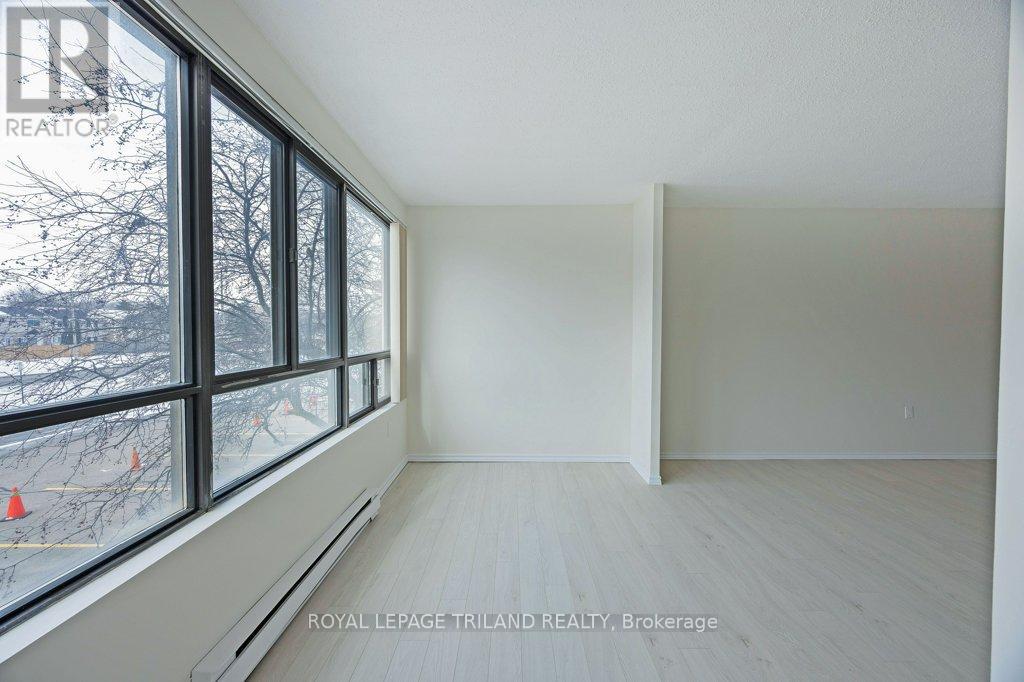 204 - 1600 Adelaide Street N, London North, Ontario  N5X 3H6 - Photo 15 - X12902468