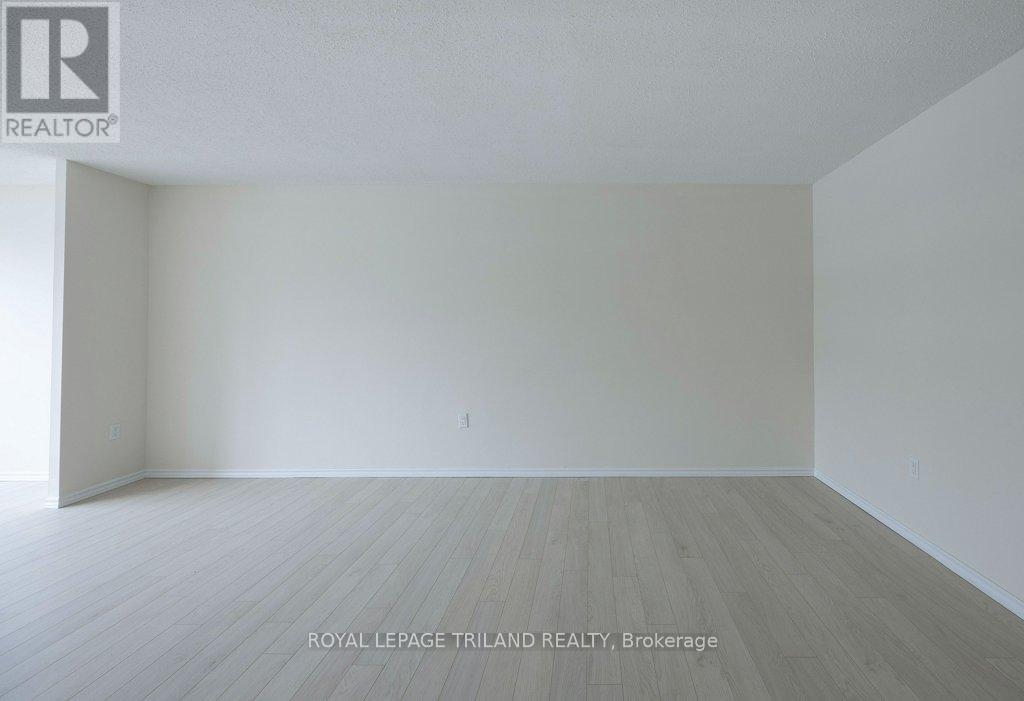 204 - 1600 Adelaide Street N, London North, Ontario  N5X 3H6 - Photo 9 - X12902468