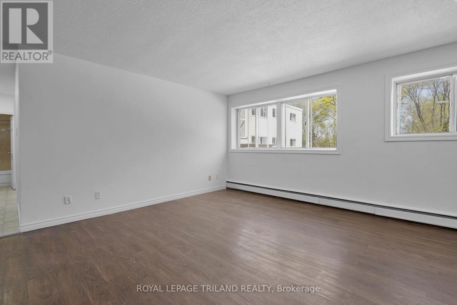 306 - 25 Orchard Street, London South, Ontario  N6J 2R4 - Photo 2 - X12902482