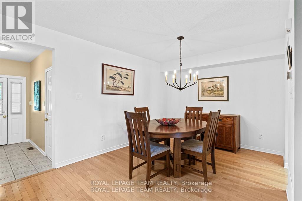 30 Riverstone Drive, Ottawa, Ontario  K2J 4X7 - Photo 7 - X12902426