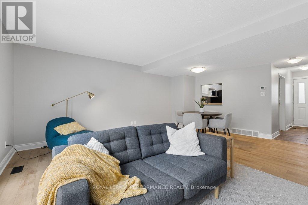 920 Walkley Road, Ottawa, Ontario  K1V 6R5 - Photo 14 - X12902486