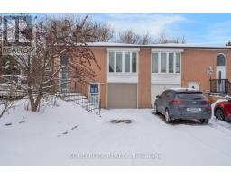 708 JACKSON COURT, Newmarket, Ontario