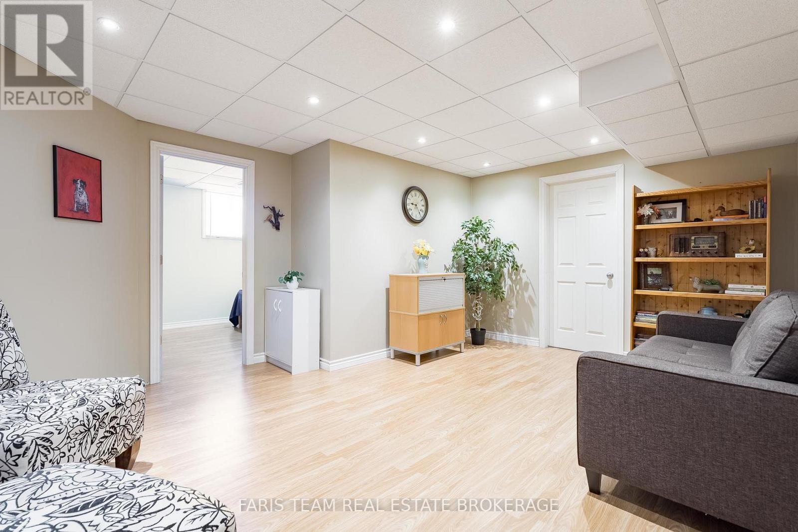 1973 Vespra Valley Road, Springwater, Ontario  L0L 1Y2 - Photo 23 - S12902406