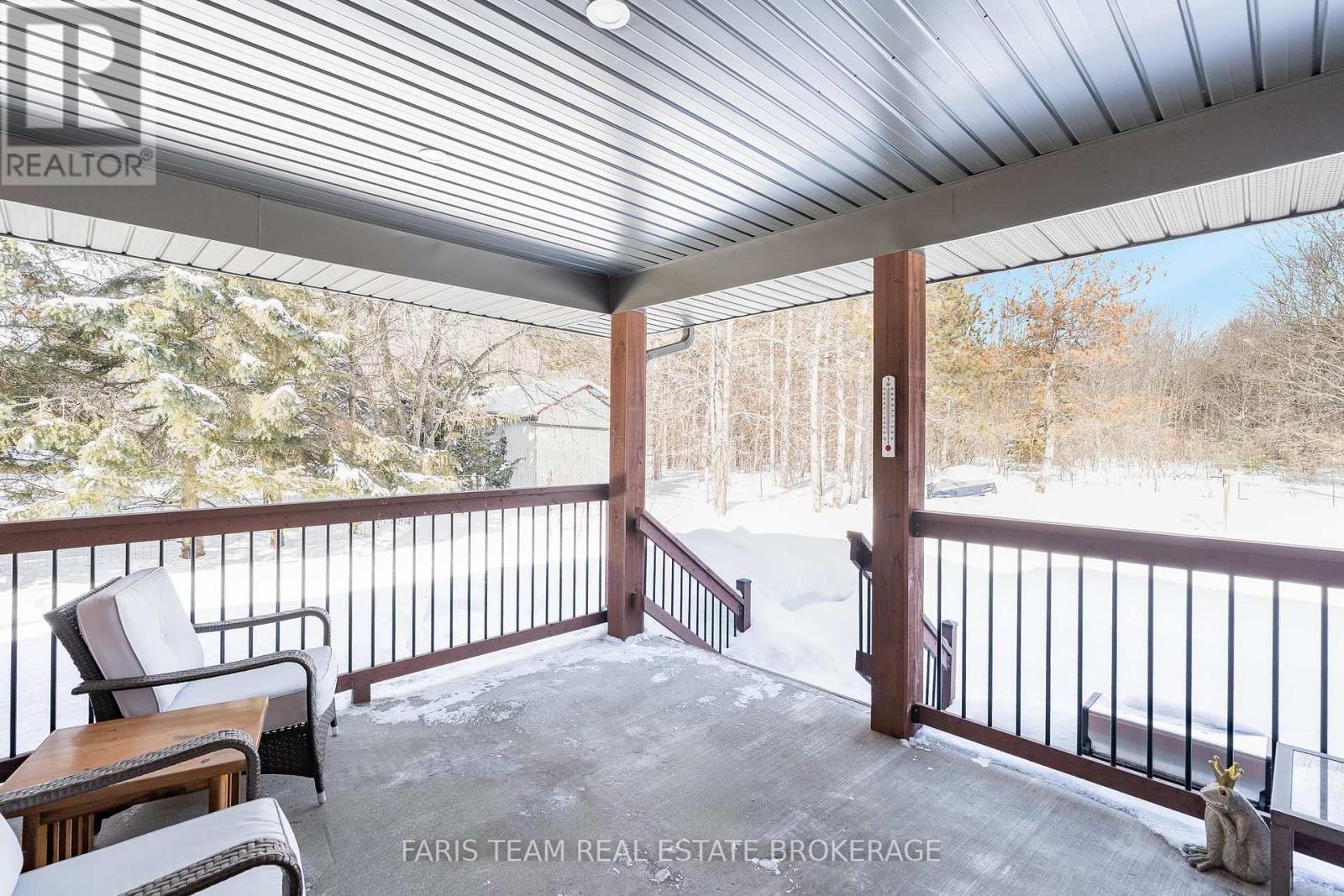 1973 Vespra Valley Road, Springwater, Ontario  L0L 1Y2 - Photo 27 - S12902406