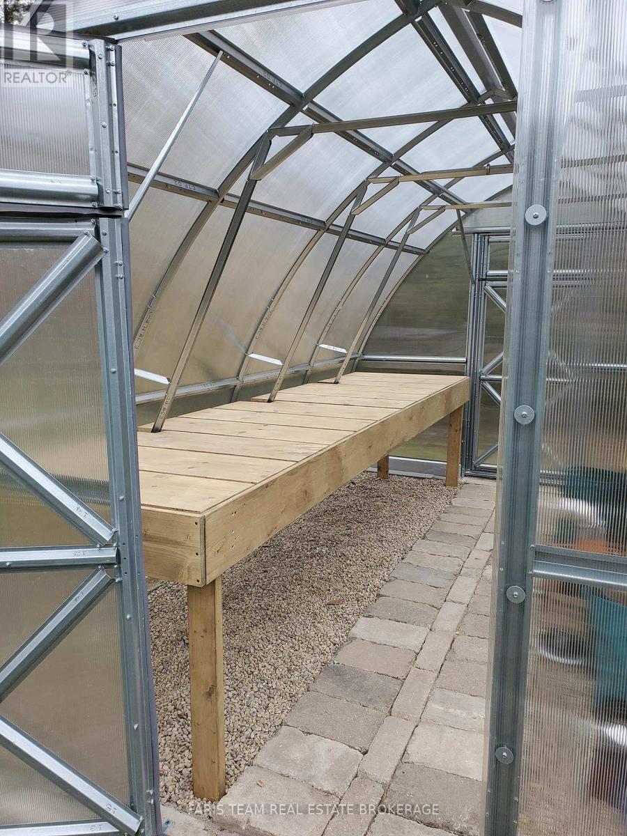 1973 Vespra Valley Road, Springwater, Ontario  L0L 1Y2 - Photo 36 - S12902406