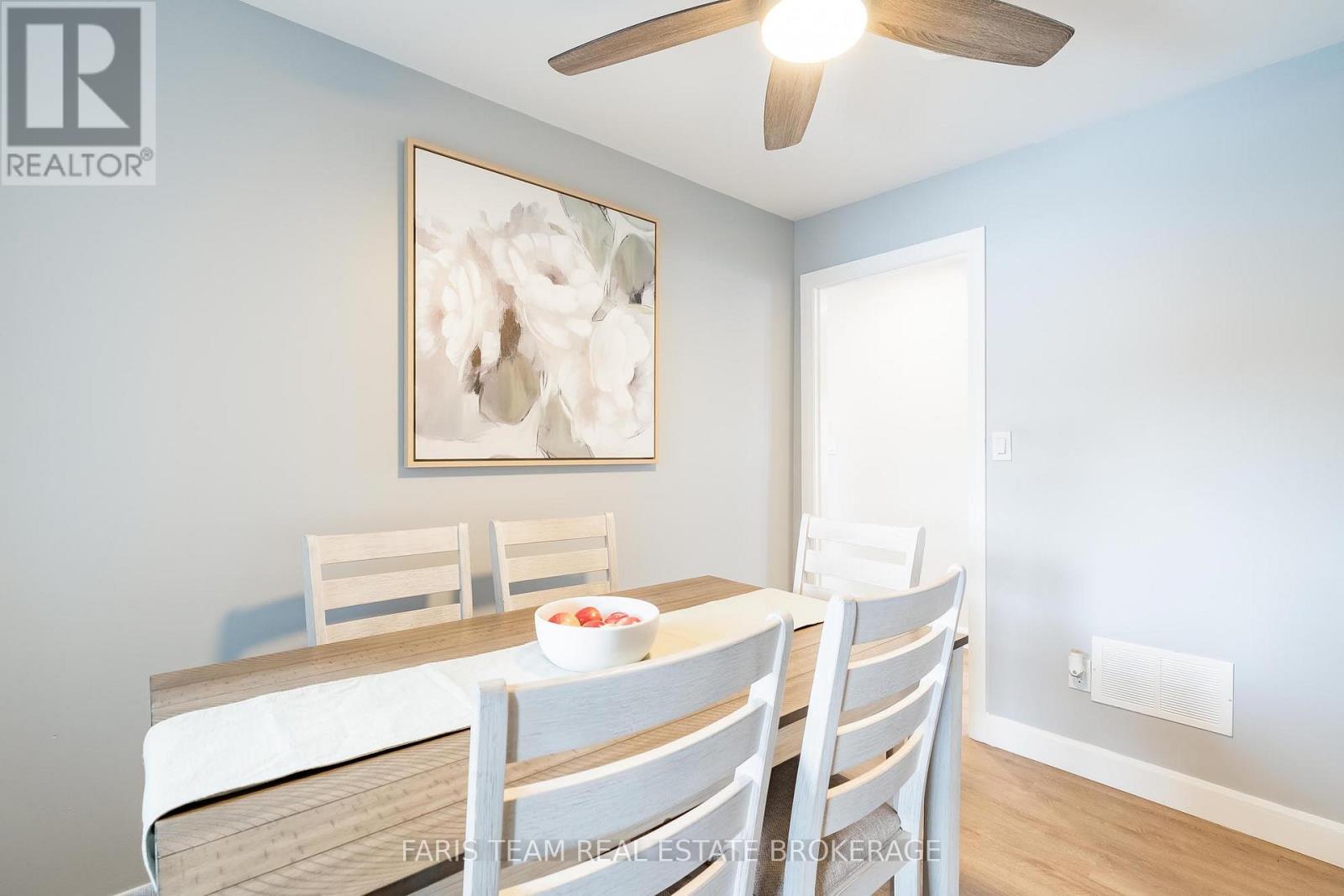 115 Bayview Drive, Barrie (Allandale Heights), Ontario  L4N 3P3 - Photo 11 - S12902410