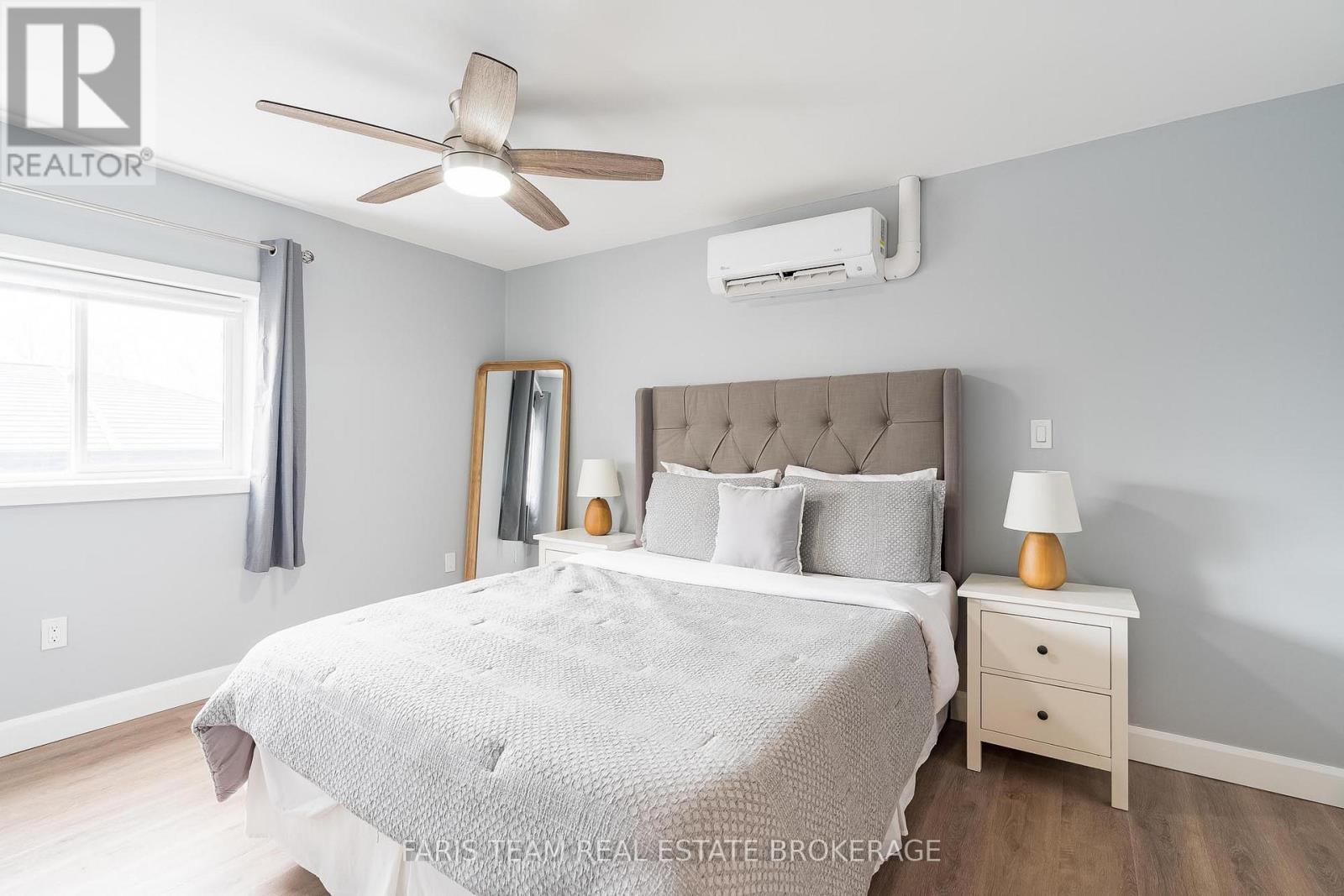 115 Bayview Drive, Barrie (Allandale Heights), Ontario  L4N 3P3 - Photo 15 - S12902410