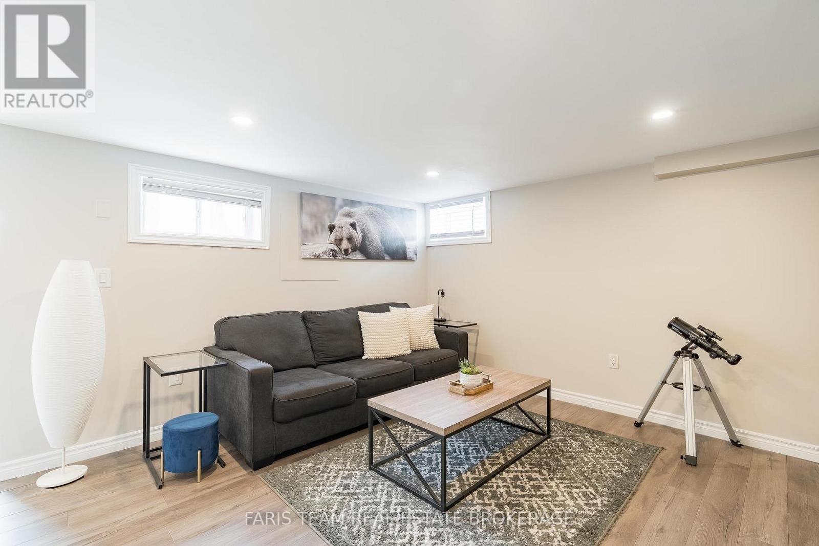 115 Bayview Drive, Barrie (Allandale Heights), Ontario  L4N 3P3 - Photo 29 - S12902410