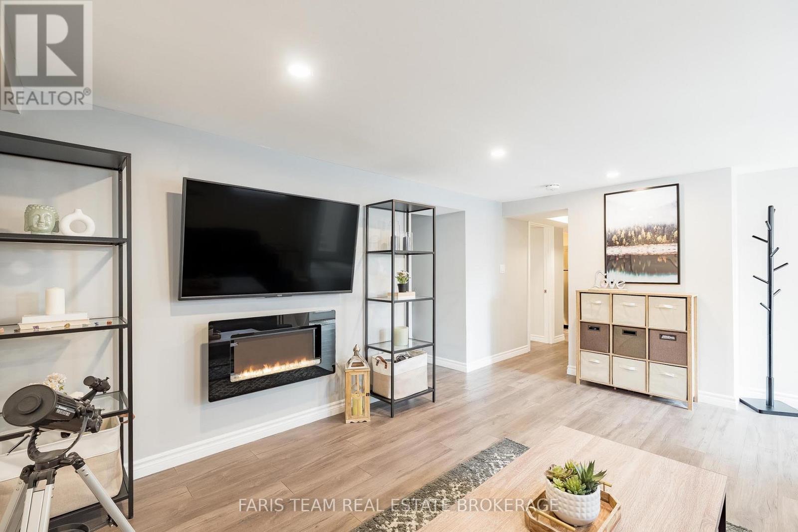 115 Bayview Drive, Barrie (Allandale Heights), Ontario  L4N 3P3 - Photo 30 - S12902410