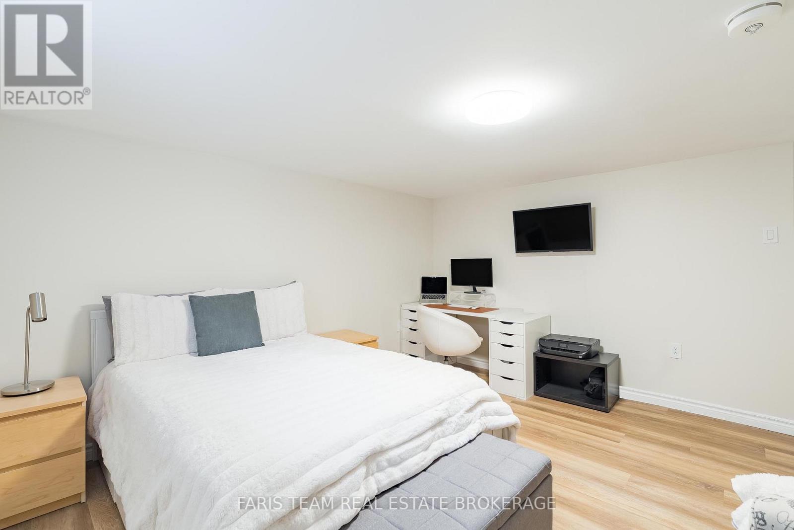 115 Bayview Drive, Barrie (Allandale Heights), Ontario  L4N 3P3 - Photo 35 - S12902410