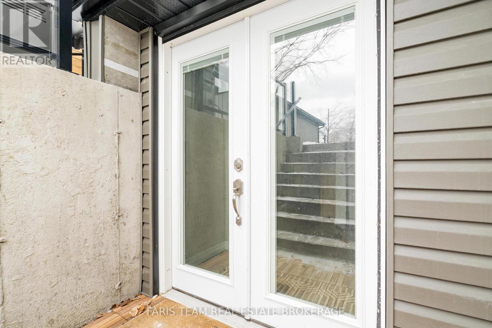 115 Bayview Drive, Barrie (Allandale Heights), Ontario  L4N 3P3 - Photo 37 - S12902410