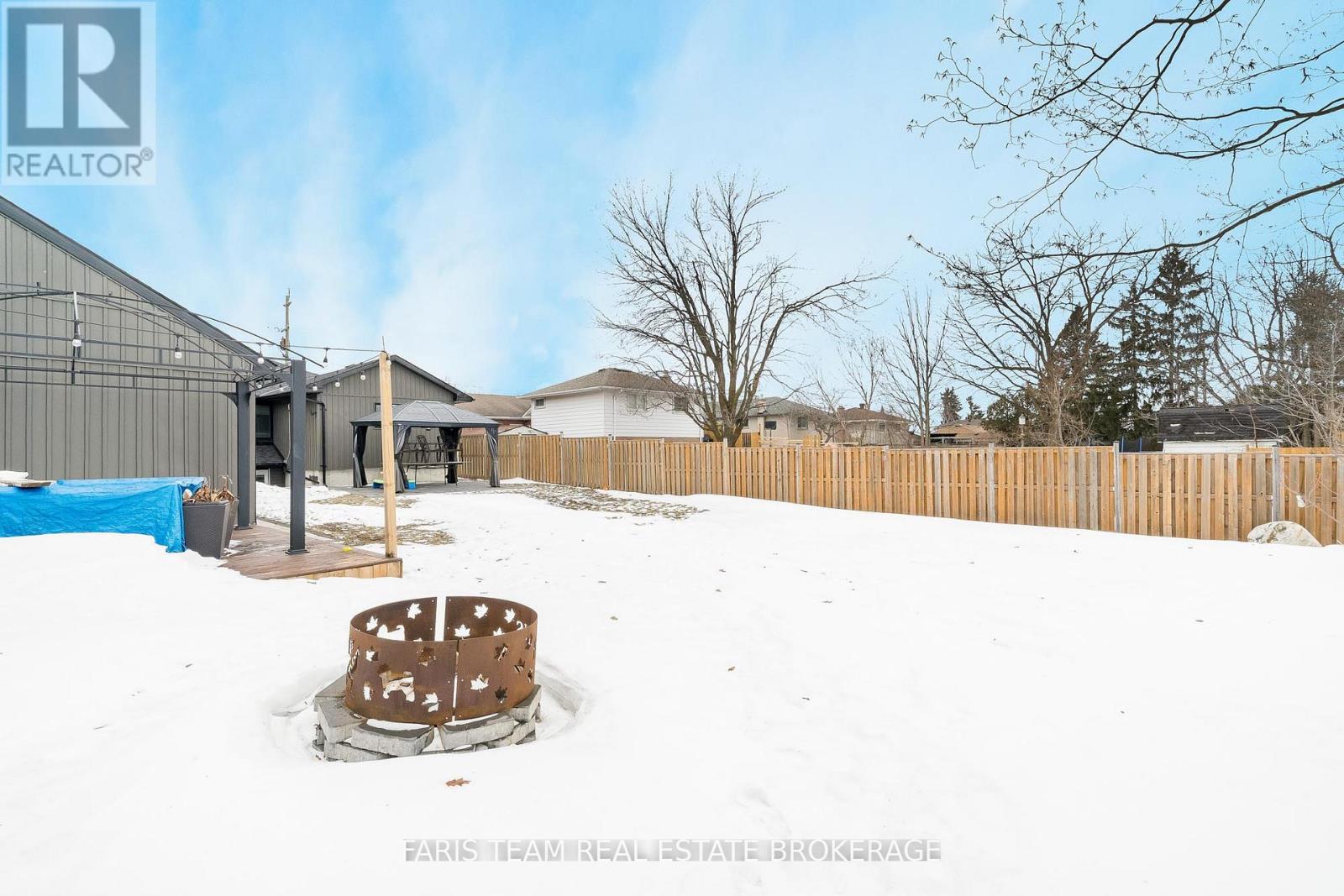 115 Bayview Drive, Barrie (Allandale Heights), Ontario  L4N 3P3 - Photo 43 - S12902410