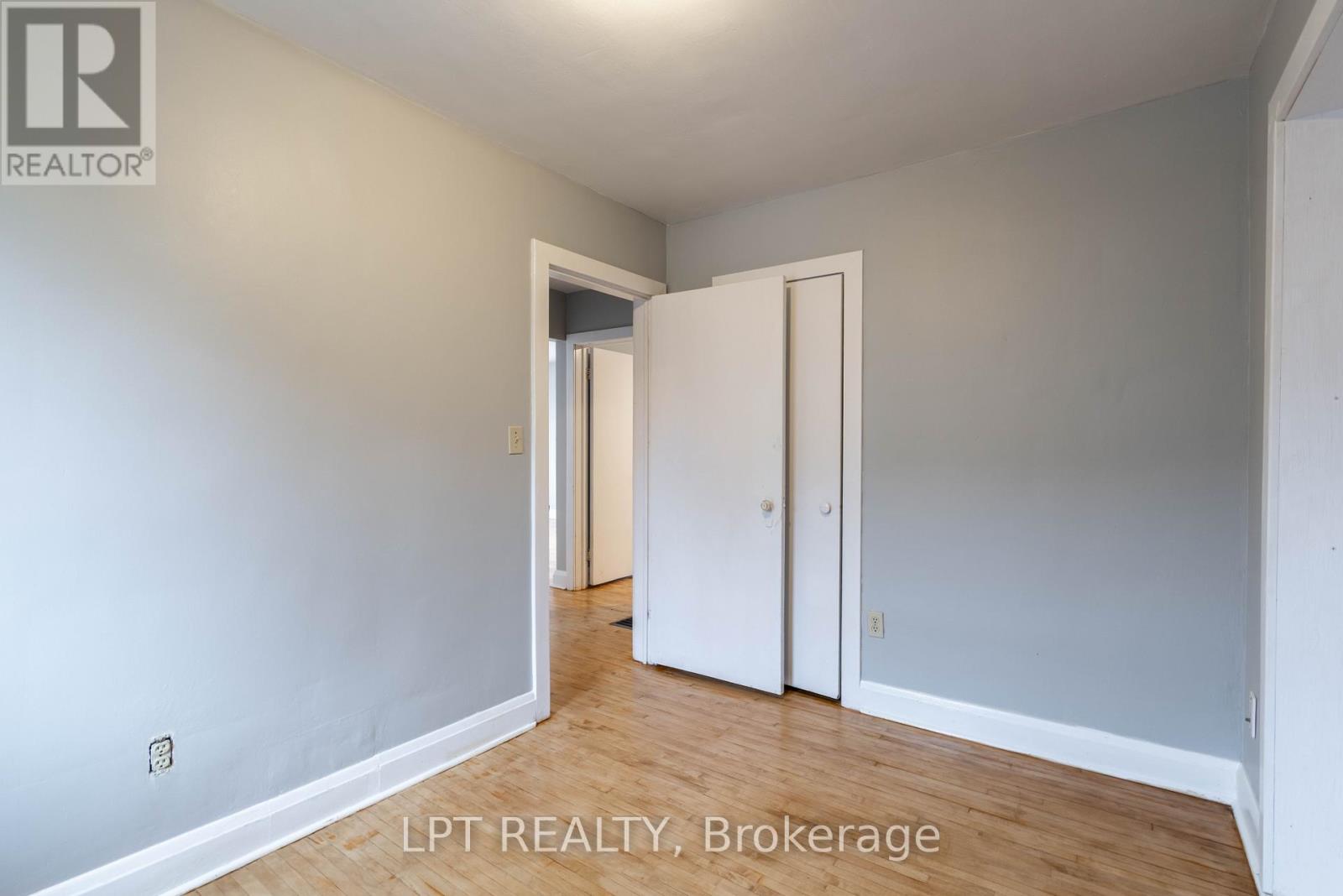 342 Linwood Avenue, Orillia, Ontario  L3V 2X1 - Photo 15 - S12902444