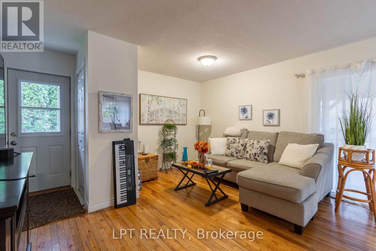 342 Linwood Avenue, Orillia, Ontario  L3V 2X1 - Photo 28 - S12902444