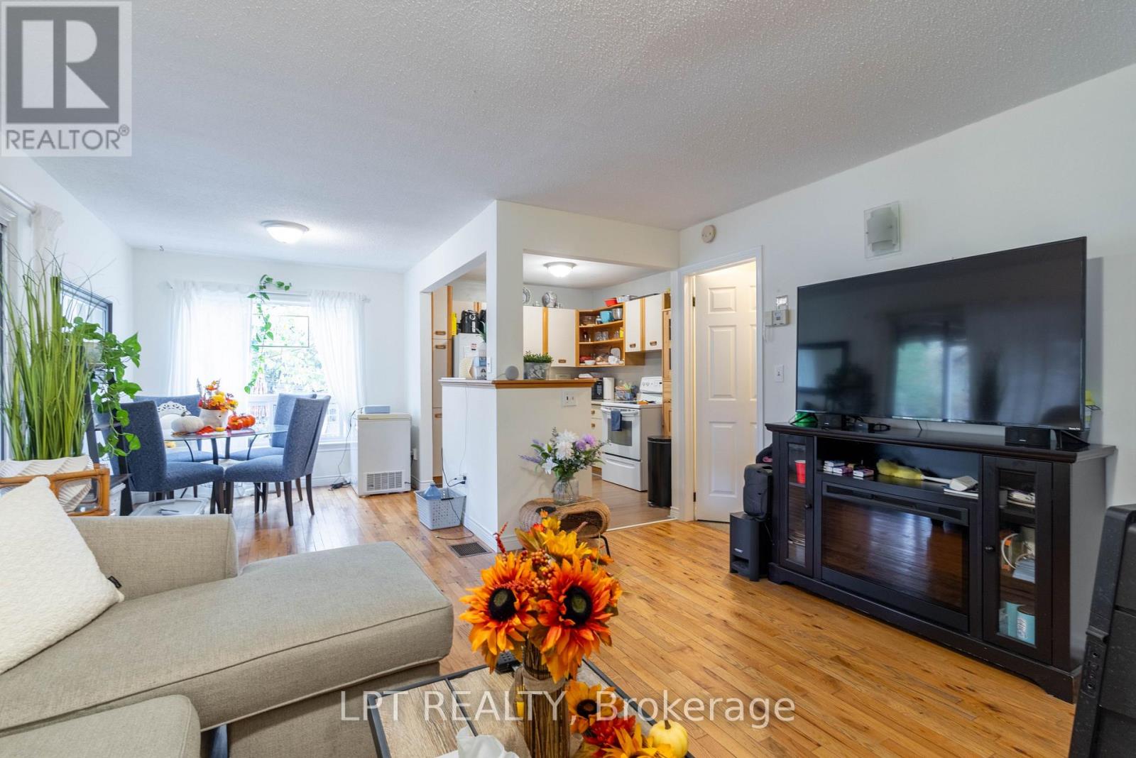 342 Linwood Avenue, Orillia, Ontario  L3V 2X1 - Photo 30 - S12902444