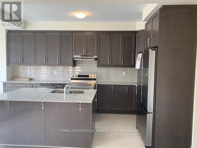 72 Coolhurst Avenue, Brampton, Ontario  L7A 5L9 - Photo 7 - W12899116