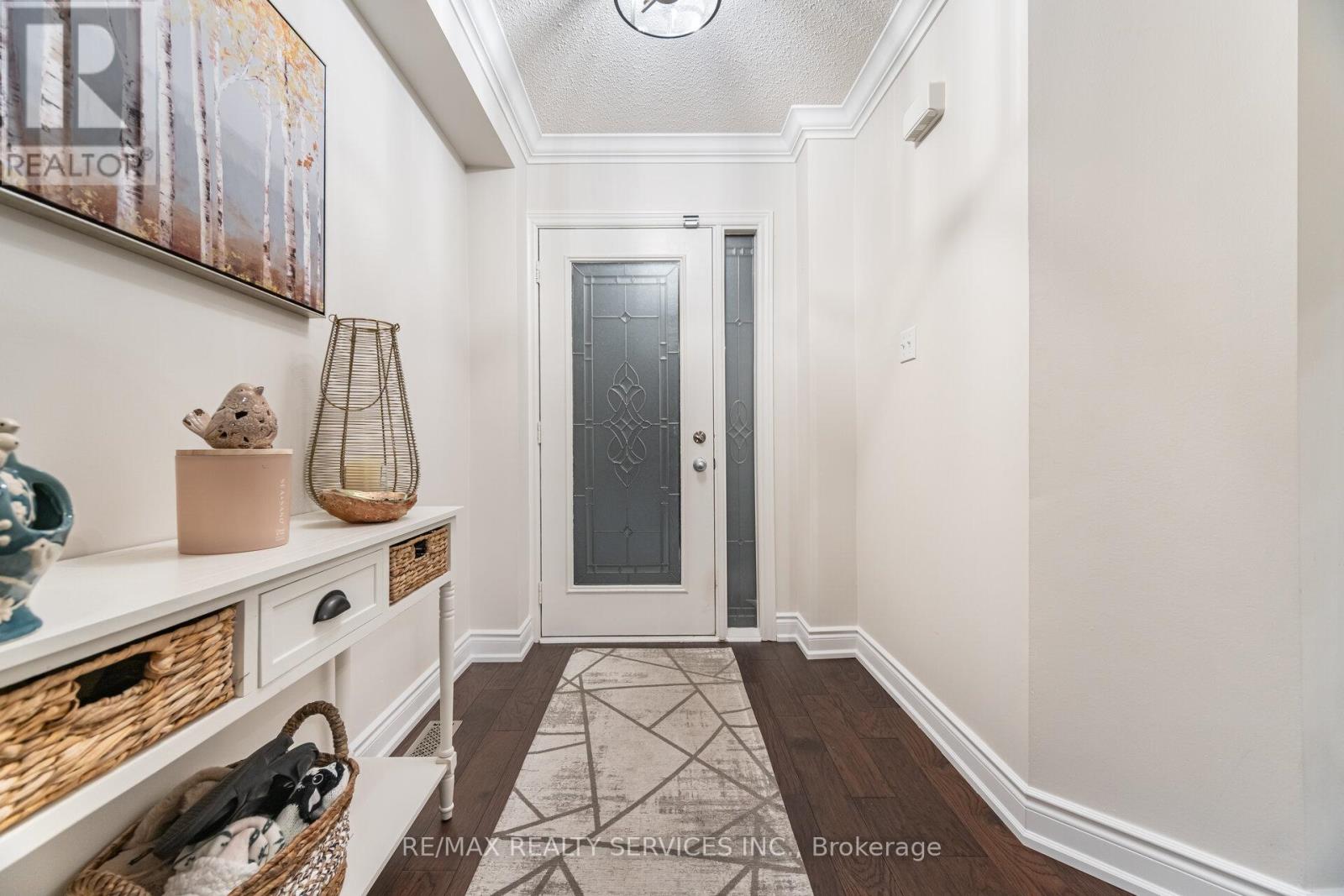 13 Emily Carr Crescent, Caledon, Ontario  L7E 2L1 - Photo 2 - W12899140