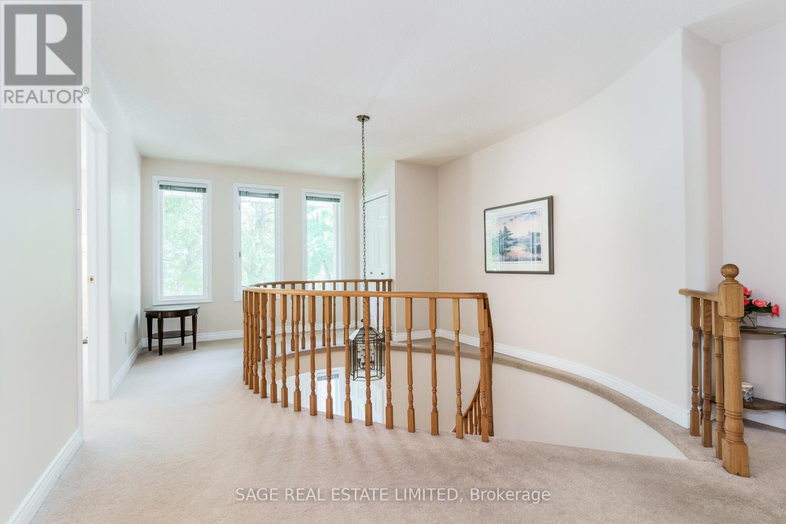 1859 Sherwood Forrest Circle, Mississauga, Ontario  L5K 2G6 - Photo 19 - W12899148