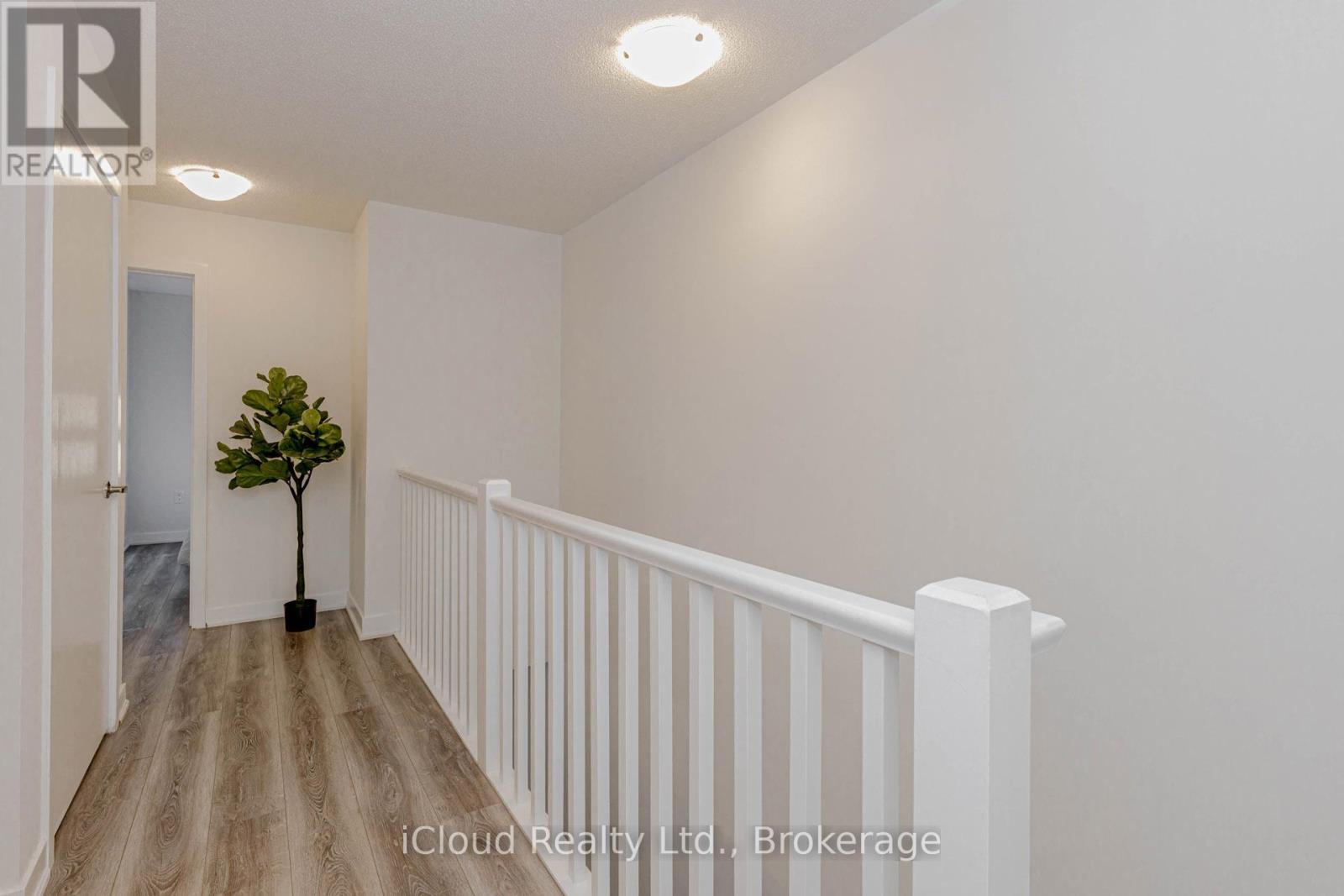 69 - 3189 Bastedo Common, Burlington, Ontario  L7M 0H4 - Photo 25 - W12899150