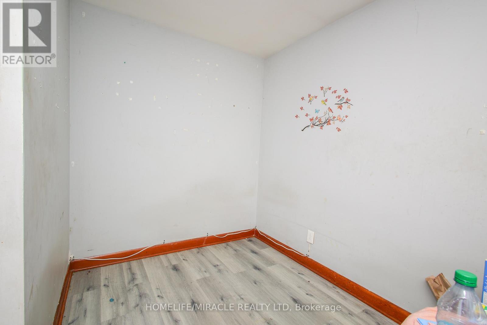 1171 Oxford Street E, London East, Ontario  N5Y 3L7 - Photo 13 - X12899076