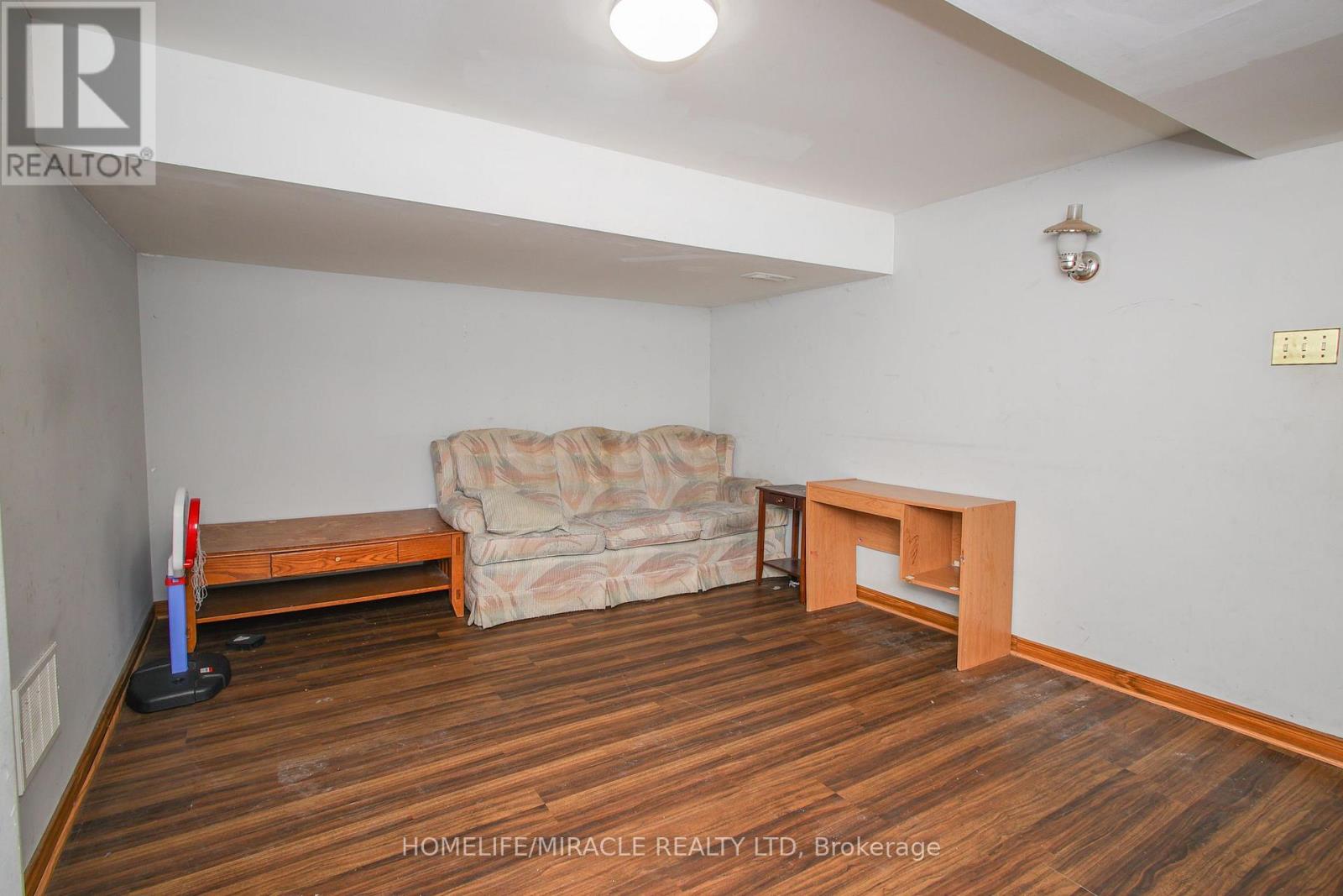 1171 Oxford Street E, London East, Ontario  N5Y 3L7 - Photo 28 - X12899076