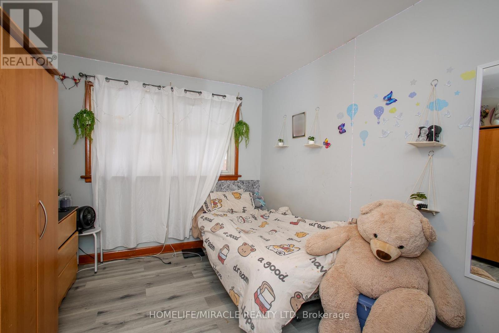 1171 Oxford Street E, London East, Ontario  N5Y 3L7 - Photo 6 - X12899076