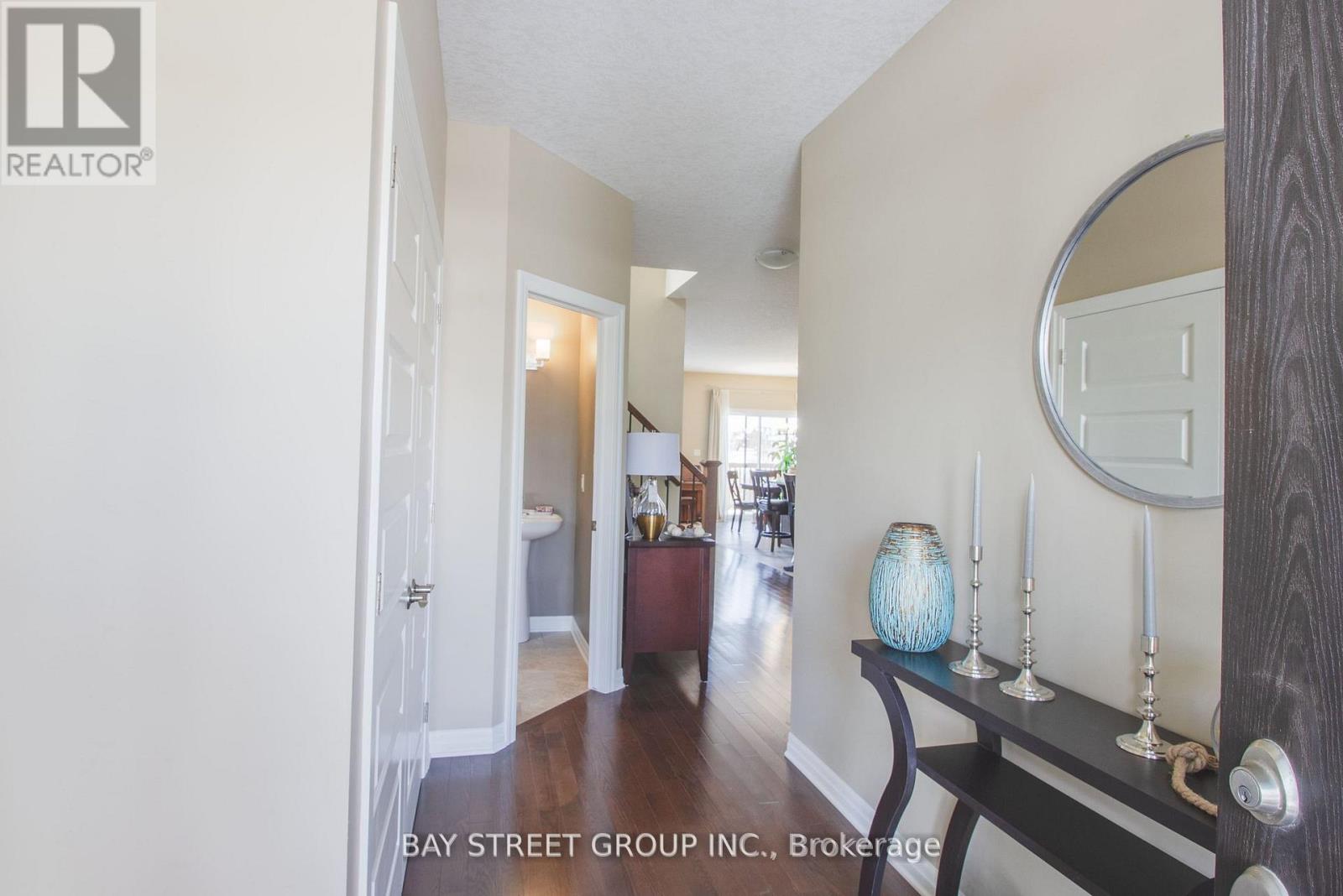 Photo 4 of 37 for 1451 Howlett Circle