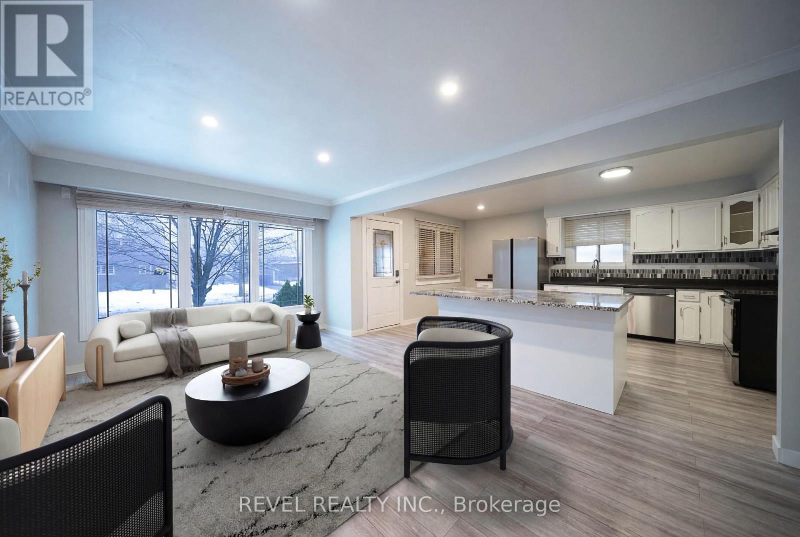 45 Buckingham Street, Brantford, Ontario  N3R 3B2 - Photo 4 - X12899168