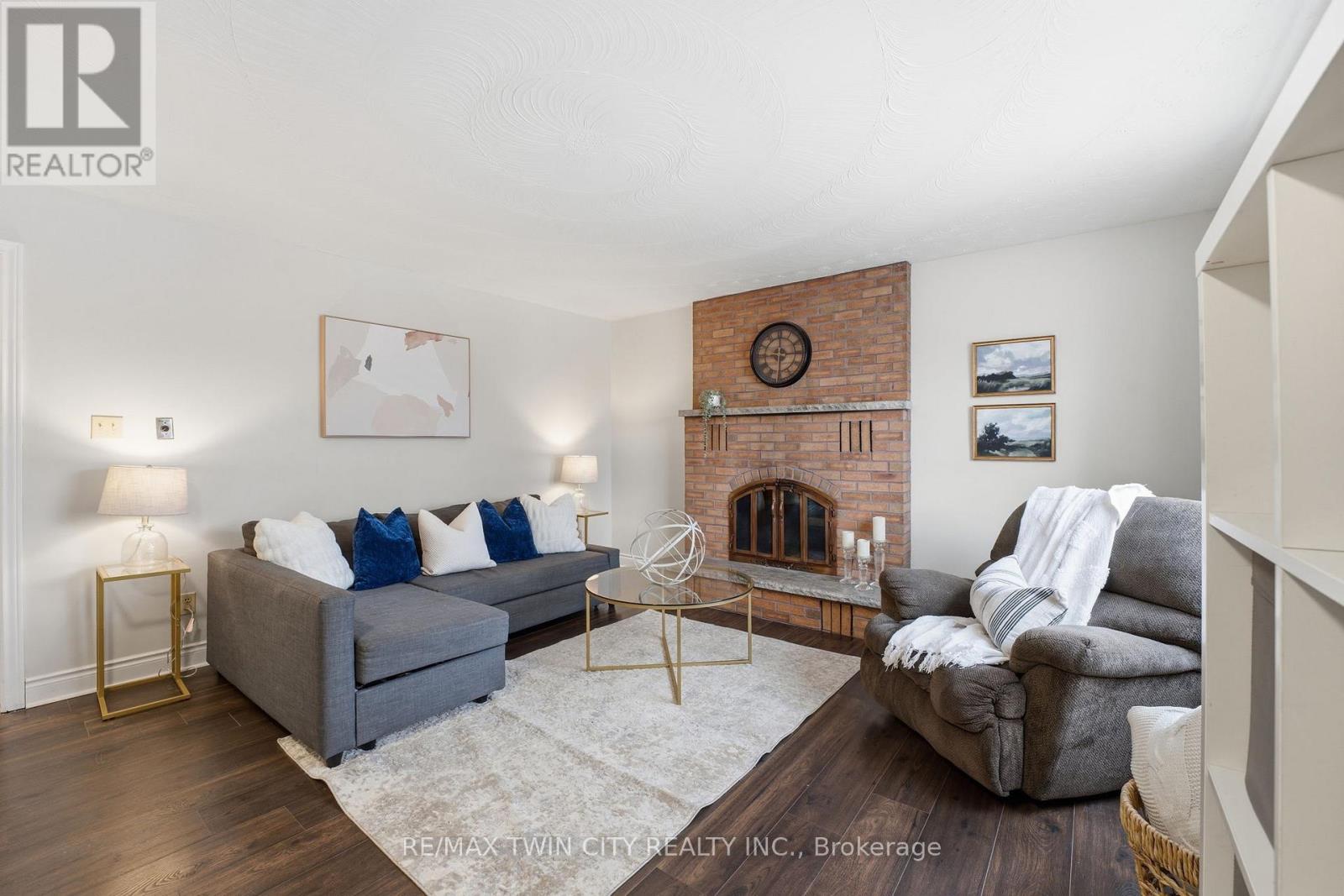 235 Elliott Street, Cambridge, Ontario  N1R 2L2 - Photo 13 - X12899130