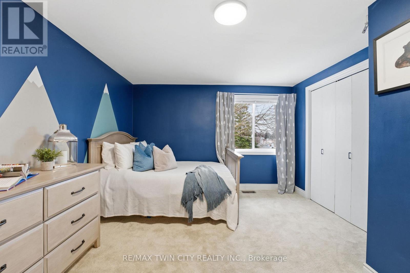 235 Elliott Street, Cambridge, Ontario  N1R 2L2 - Photo 20 - X12899130