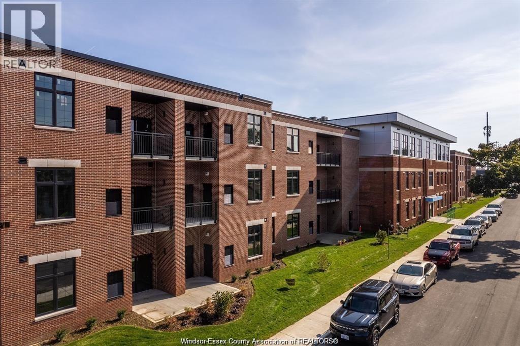 MLS# 26005786: 1370 ARGYLE Unit# 227, Windsor, Canada