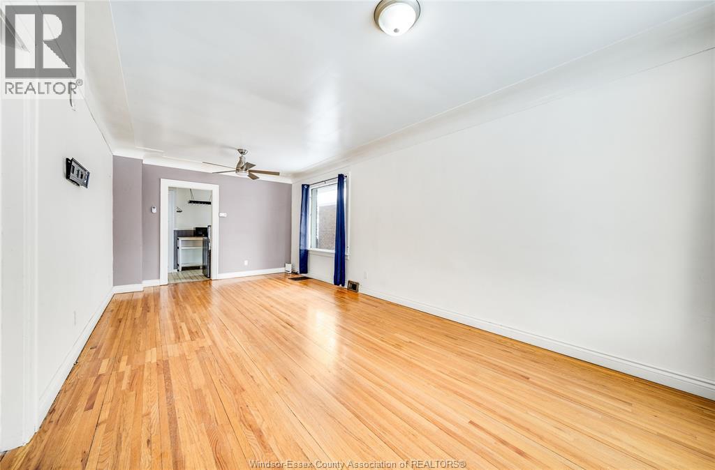 3245 Baby Street, Windsor, Ontario  N9C 1K7 - Photo 11 - 26005759