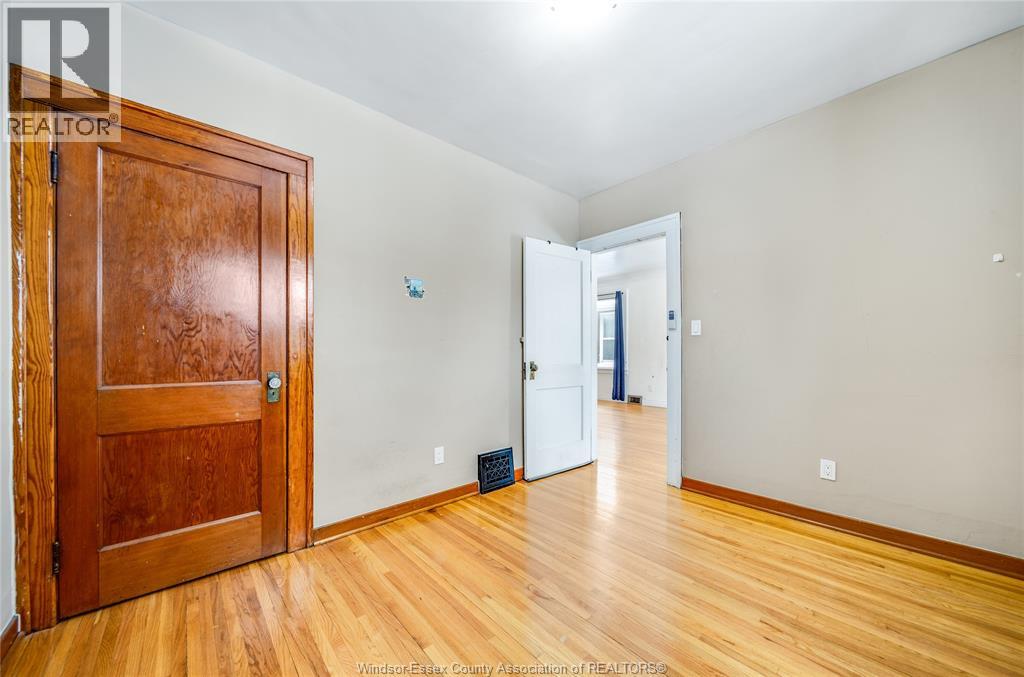 3245 Baby Street, Windsor, Ontario  N9C 1K7 - Photo 17 - 26005759
