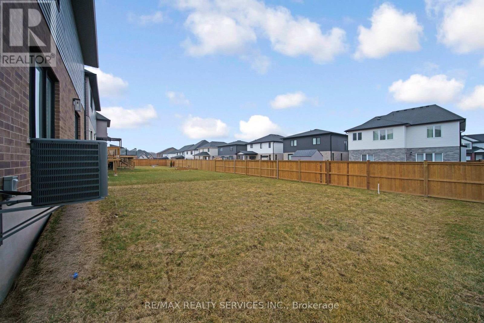 1891 Fountain Grass Drive, London South, Ontario  N6K 0M2 - Photo 22 - X12899180