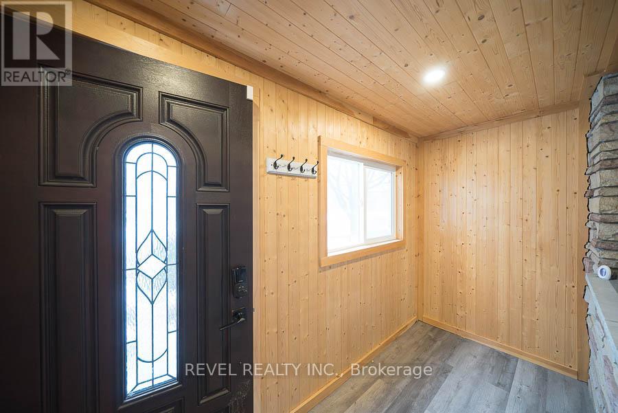 45 Buckingham Street, Brantford, Ontario  N3R 3B2 - Photo 2 - X12899168