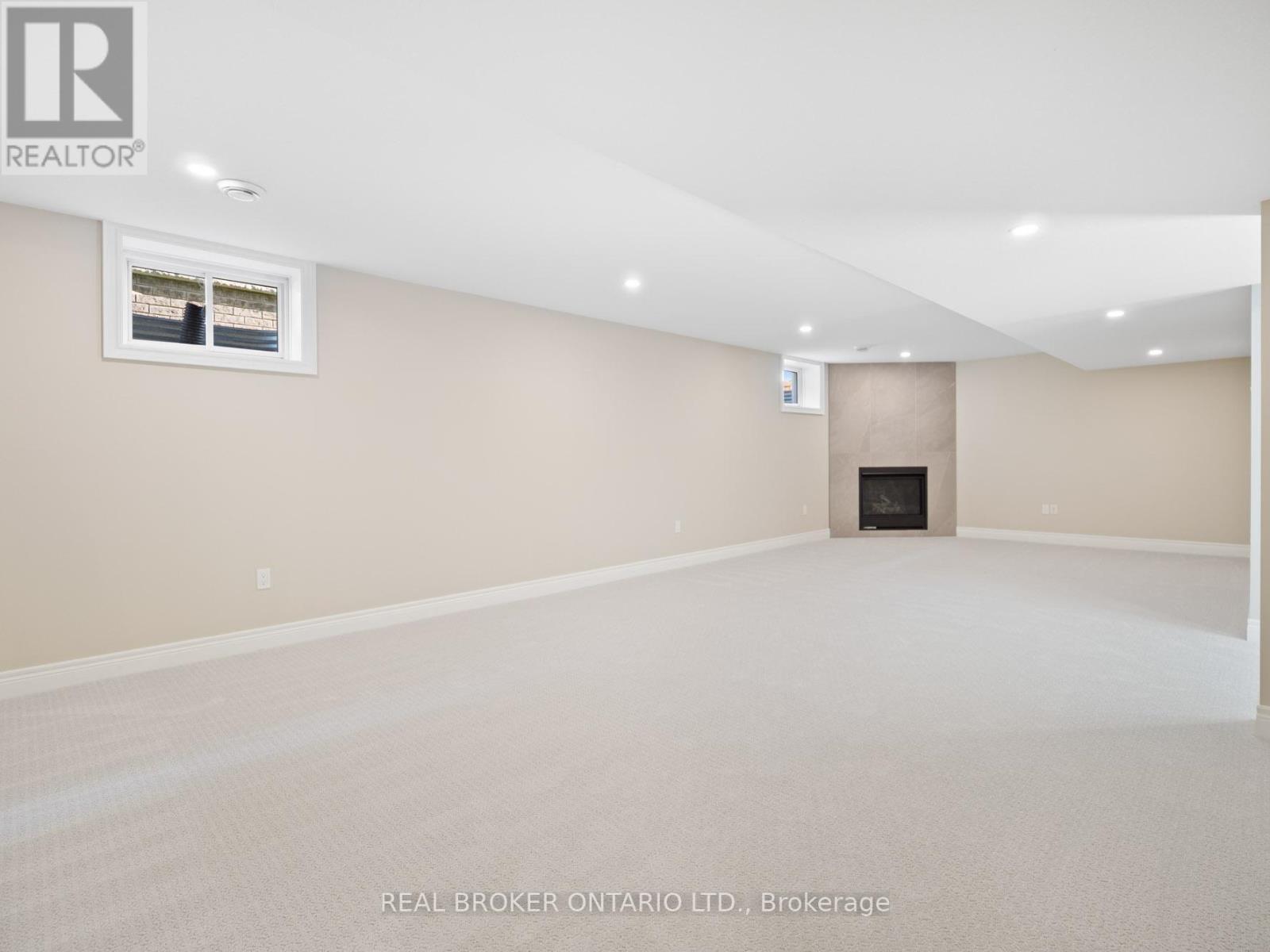 26 Austin Drive, Welland, Ontario  L3C 0J8 - Photo 21 - X12730940