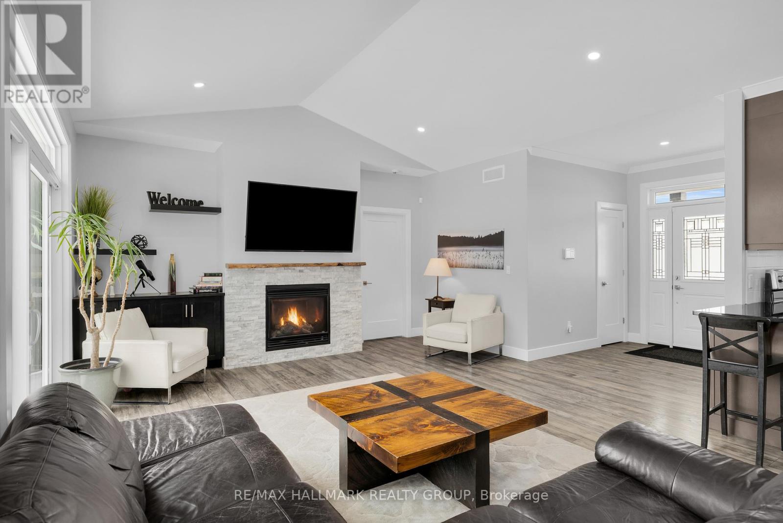 1077 Shearer Drive, Brockville, Ontario  K6V 7K1 - Photo 12 - X12758496