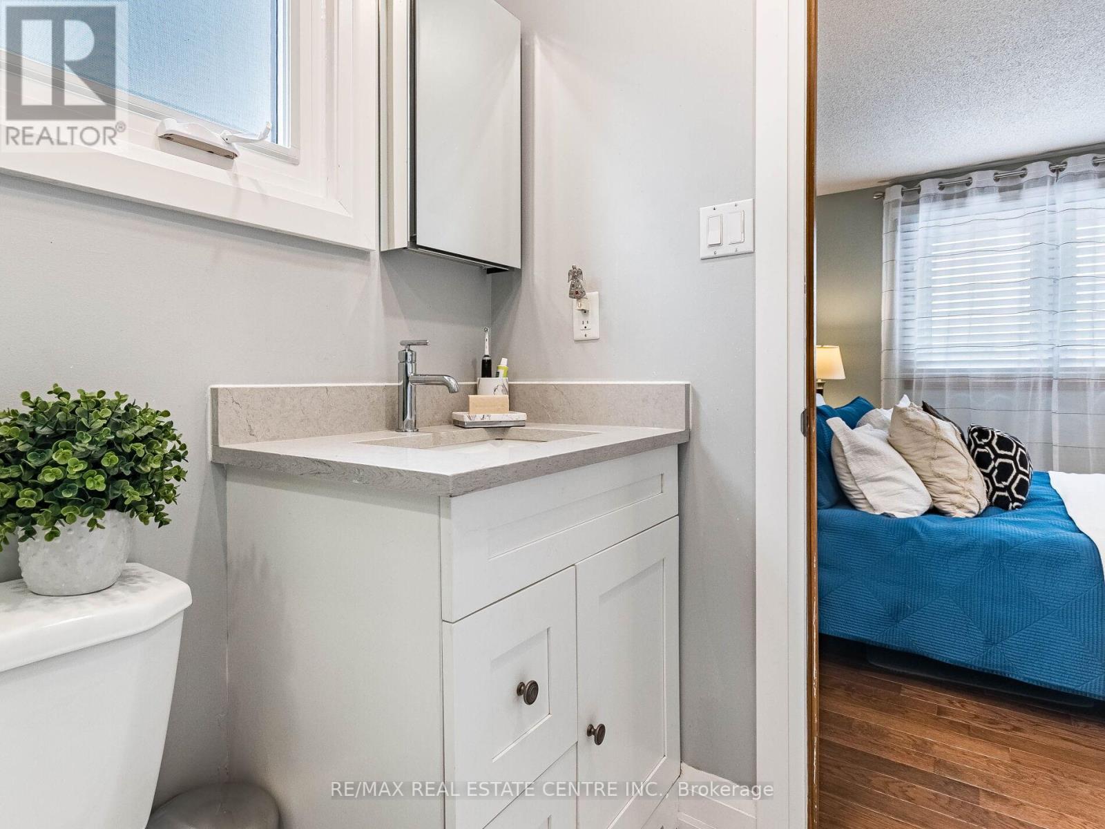 9 Turtlecreek Boulevard, Brampton, Ontario  L6W 3Y4 - Photo 26 - W12902388