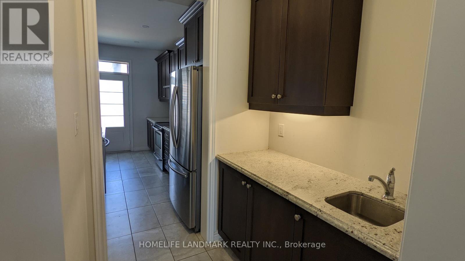 3270 Mintwood Circle, Oakville, Ontario  L6H 0N7 - Photo 8 - W12902460