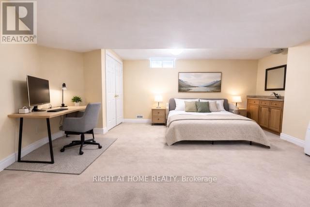 Lower - 3209 Erin Centre Boulevard, Mississauga, Ontario  L5M 7T9 - Photo 4 - W12902478