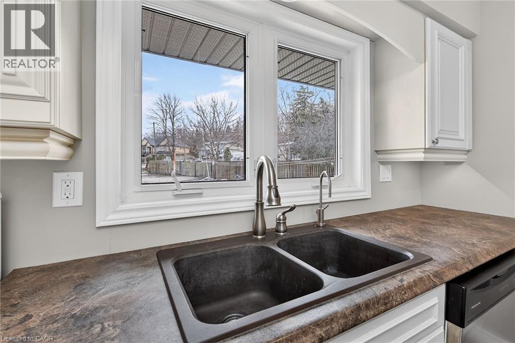 82 Millen Road Unit# 1, Stoney Creek, Ontario  L8G 3G2 - Photo 10 - 40813462