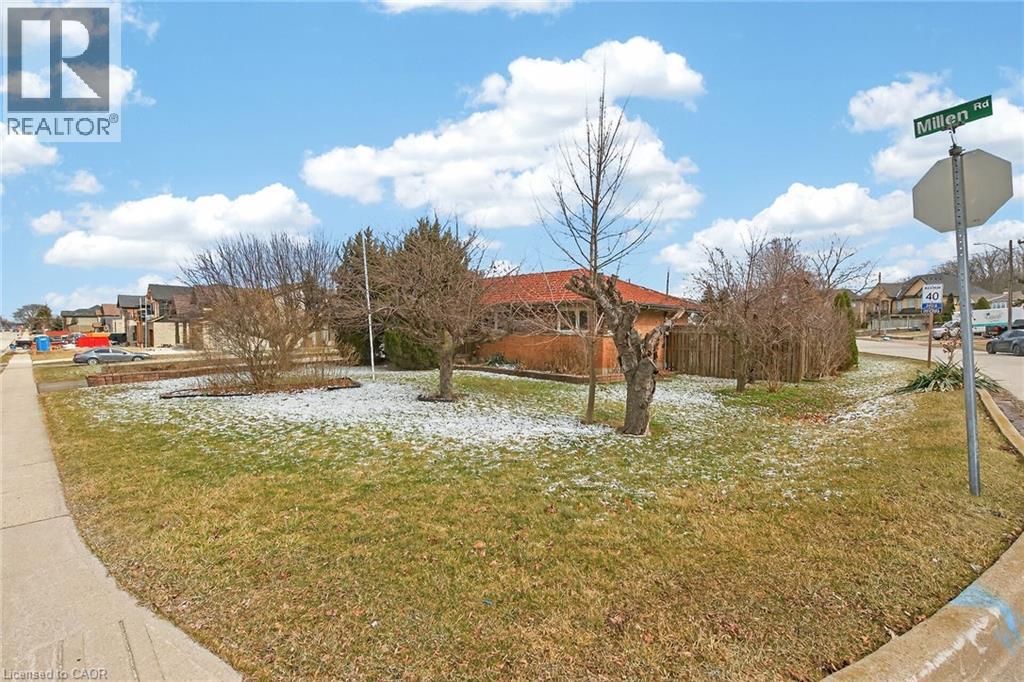 82 Millen Road Unit# 1, Stoney Creek, Ontario  L8G 3G2 - Photo 5 - 40813462