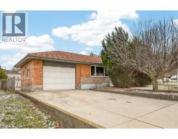 82 MILLEN Road Unit# 1, Stoney Creek, Ontario