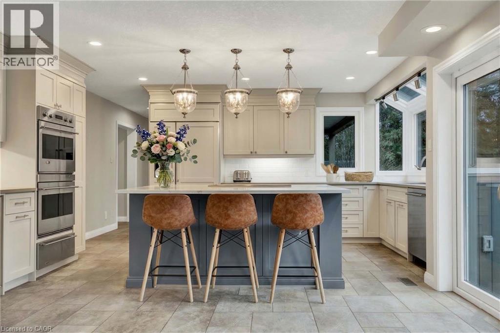 587 Manorwood Court, Waterloo, Ontario  N2K 3L7 - Photo 10 - 40811490