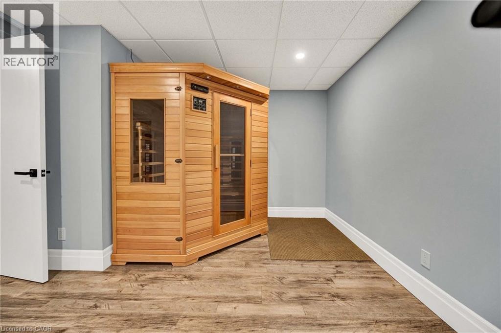 587 Manorwood Court, Waterloo, Ontario  N2K 3L7 - Photo 28 - 40811490