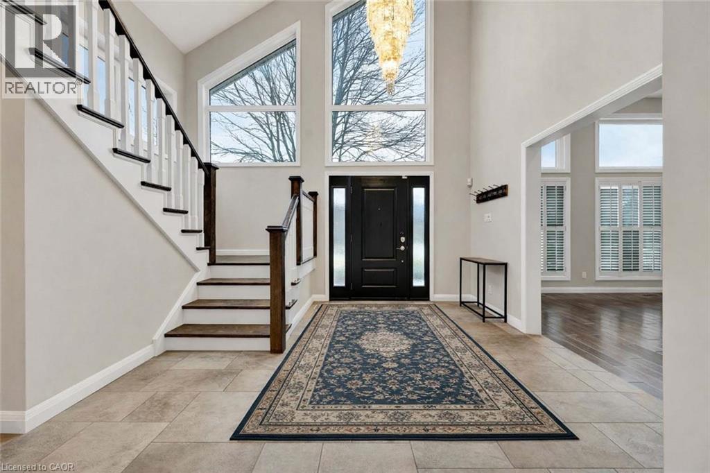 587 Manorwood Court, Waterloo, Ontario  N2K 3L7 - Photo 4 - 40811490