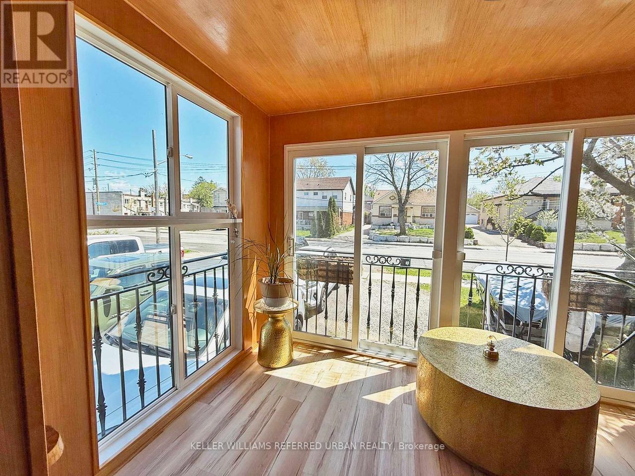 6 Elmhurst Drive, Toronto, Ontario  M9W 2J3 - Photo 20 - W12758834