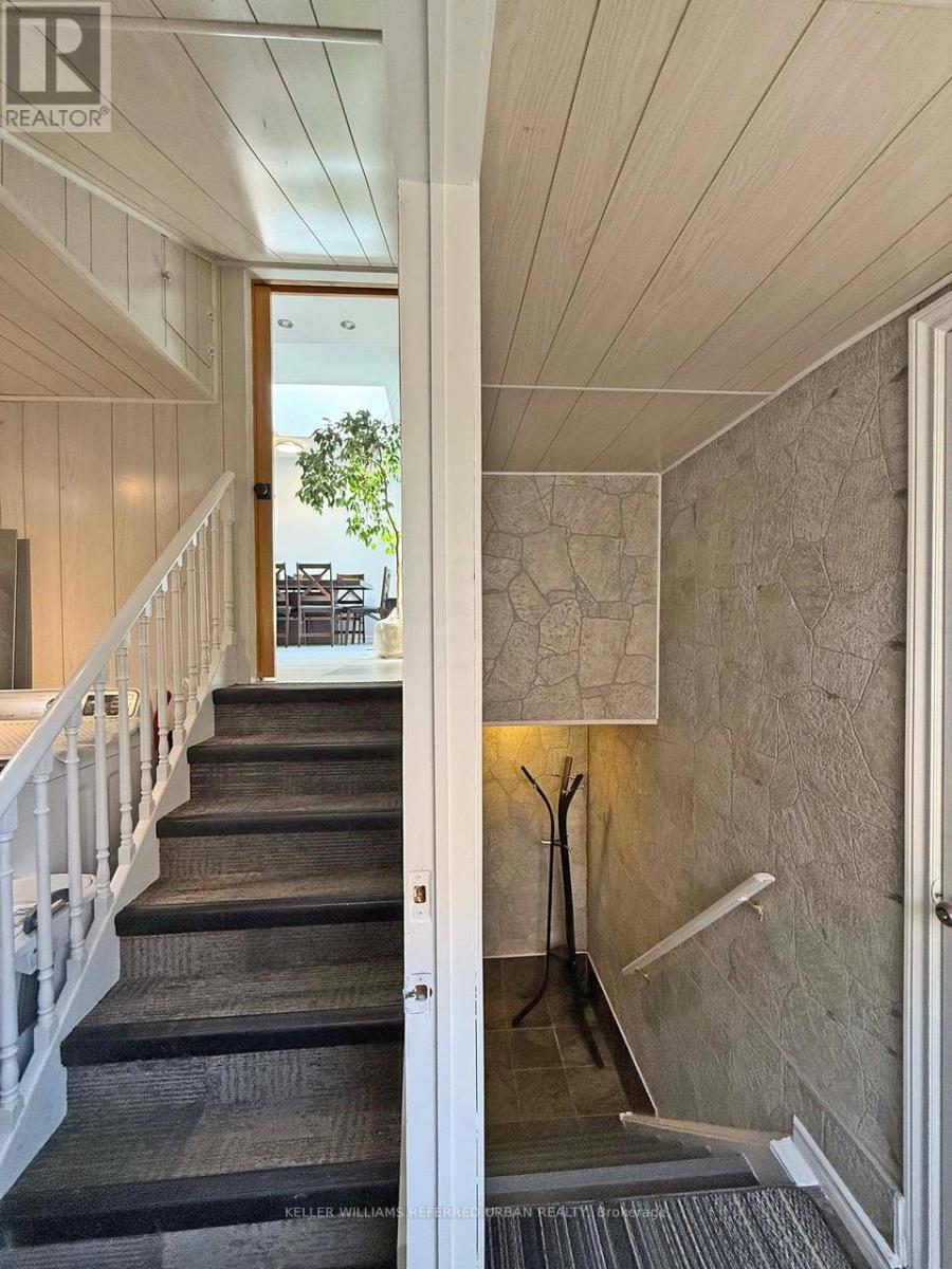 6 Elmhurst Drive, Toronto, Ontario  M9W 2J3 - Photo 25 - W12758834