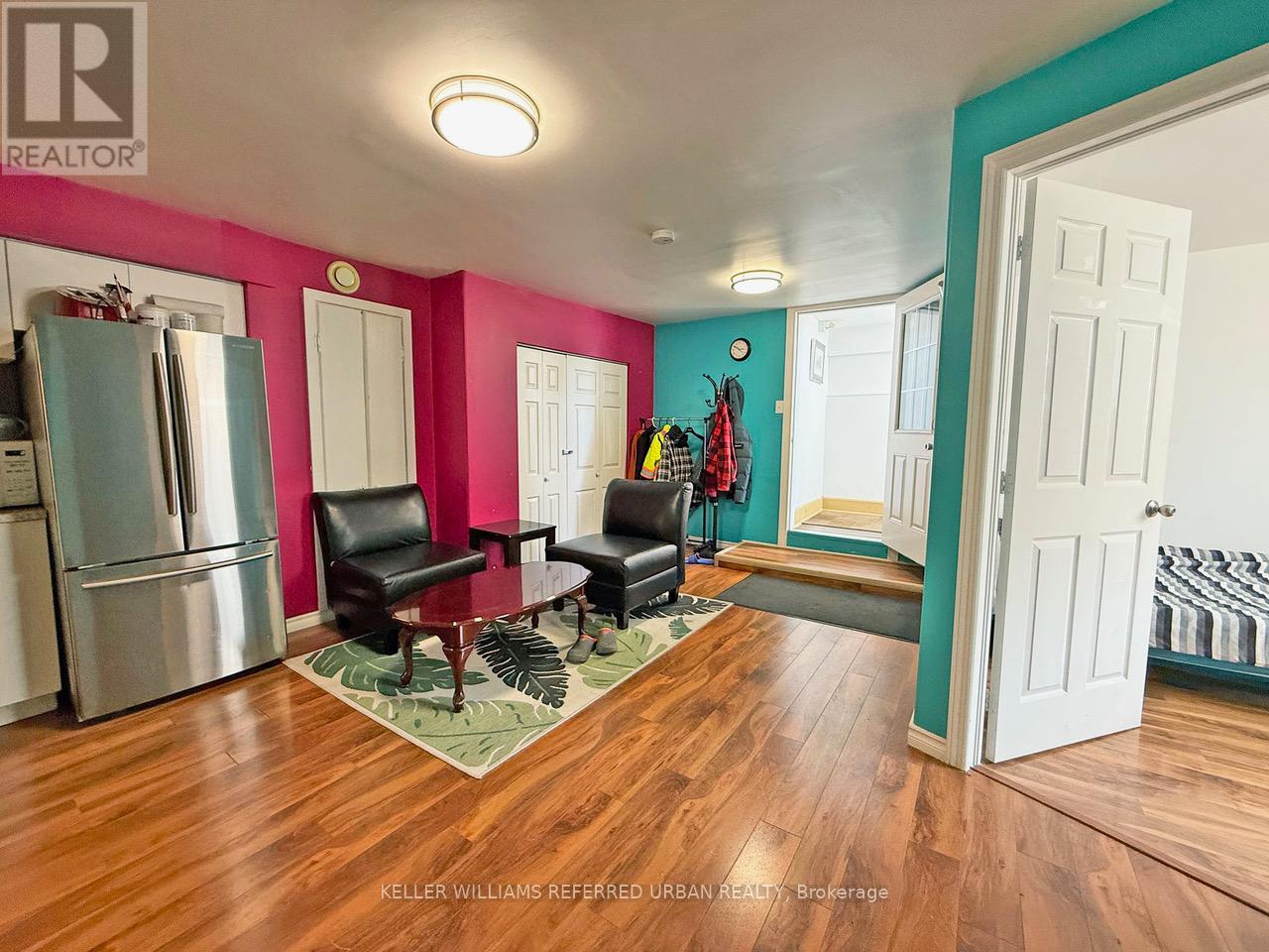 6 Elmhurst Drive, Toronto, Ontario  M9W 2J3 - Photo 29 - W12758834